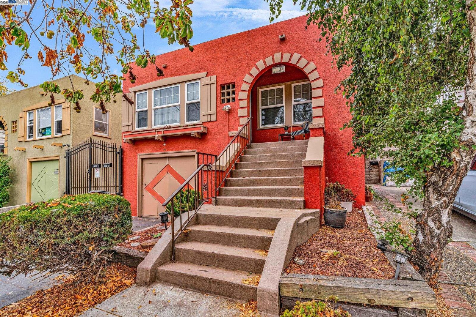 Property Photo: 1128 Delaware St CA 94702