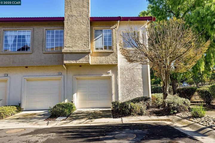 Property Photo: 3099 Casadero Ct CA 94588
