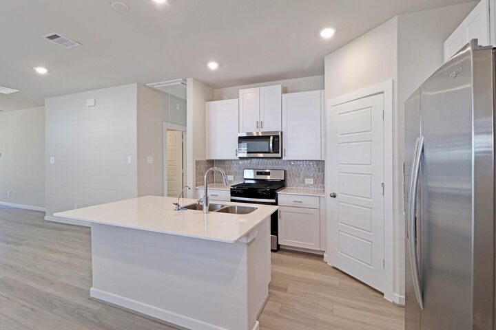 Property Photo: 2611 Cactus Ranch Lane TX 77532