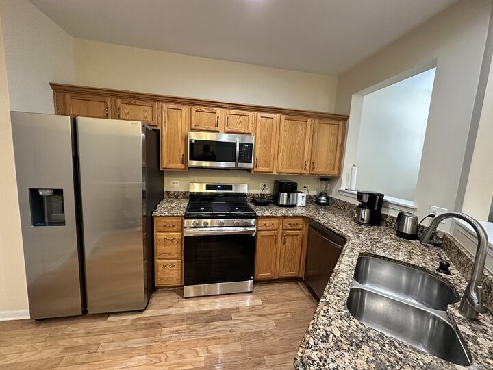 Property Photo:  1449 Doolittle Lane  IL 60030 