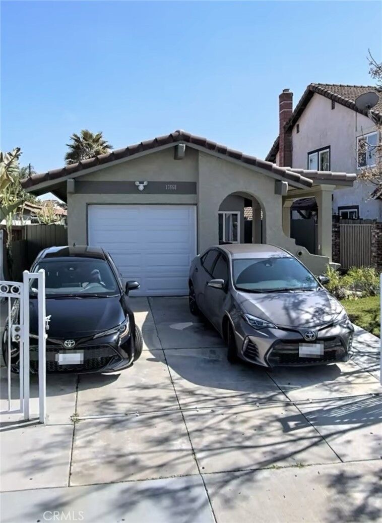 Property Photo: 13668 Pattilynn Dr CA 92553