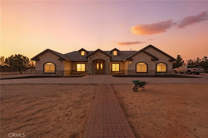 Property Photo:  49239 80th Street W  CA 93536 