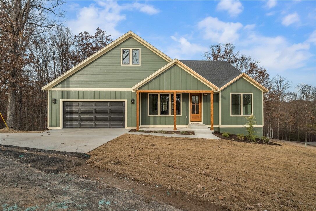 Property Photo:  7 Carole Rae Lane  AR 72714 