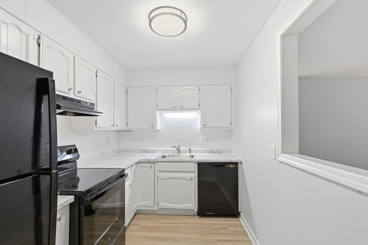 Property Photo: 440 North Ave 110 MA 01830