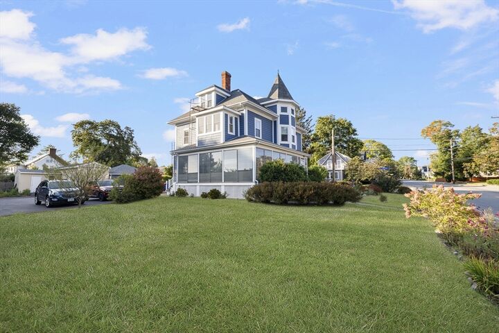 Property Photo:  392 North Main  MA 02703 