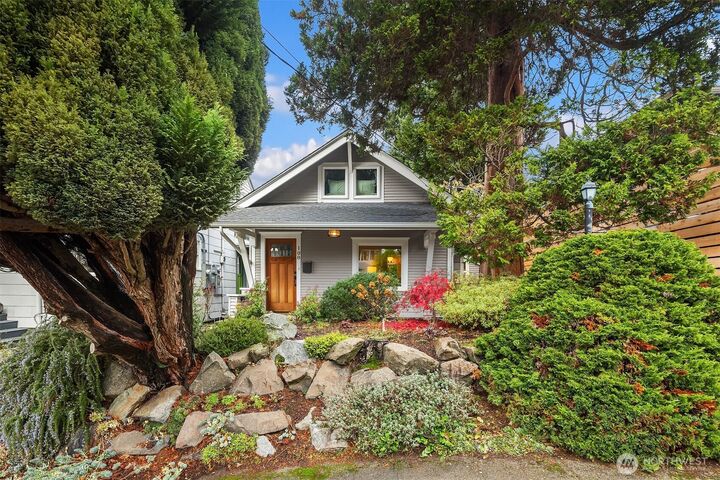 Property Photo: 108 N 60th Street WA 98103