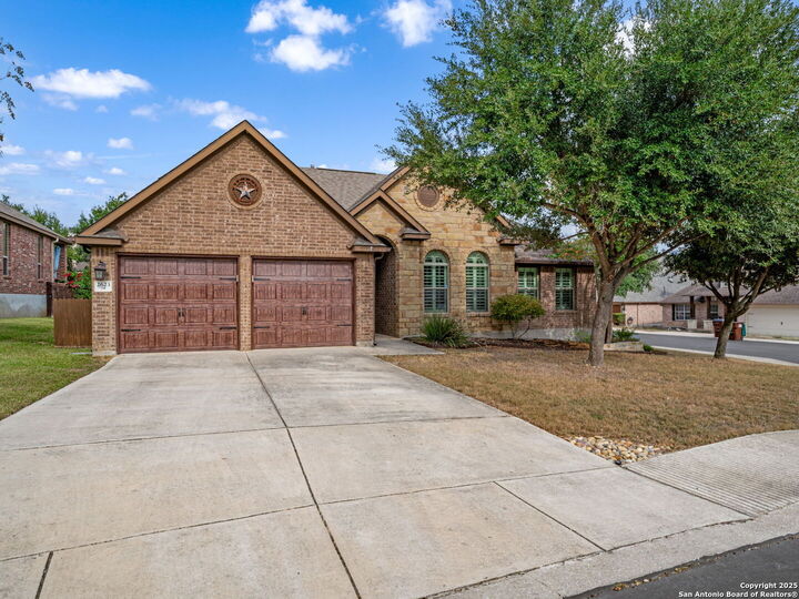Property Photo: 2623 Ladera TX 78261