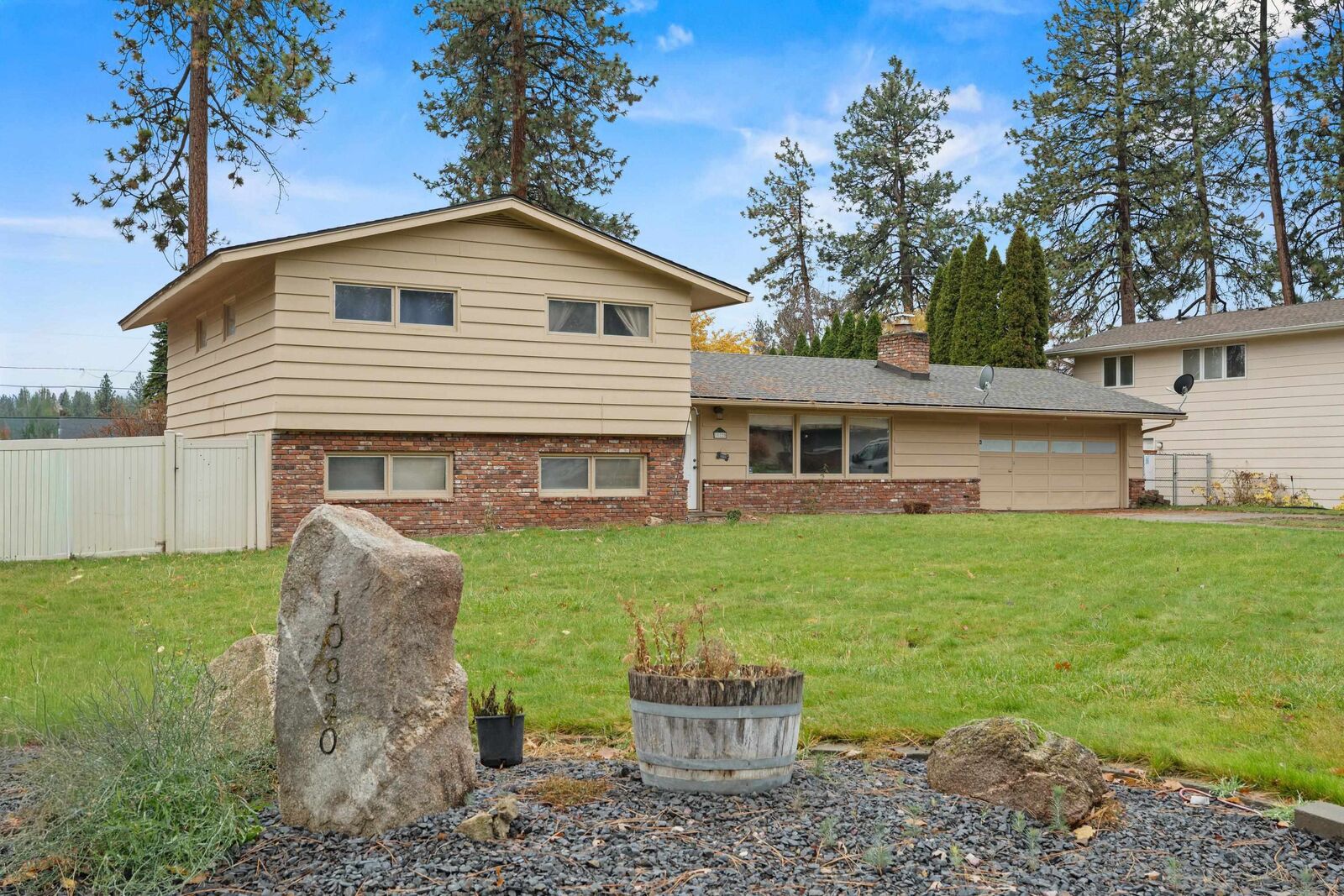 Property Photo:  10820 E 22nd Ave  WA 99206 