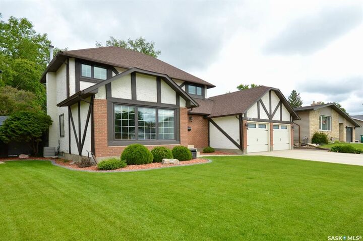 230 Dore Crescent  Saskatoon SK S7K 4X9 photo