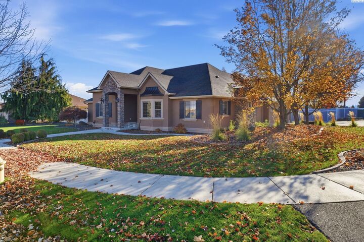 Property Photo:  9116 Tuscany Dr.  WA 99301 