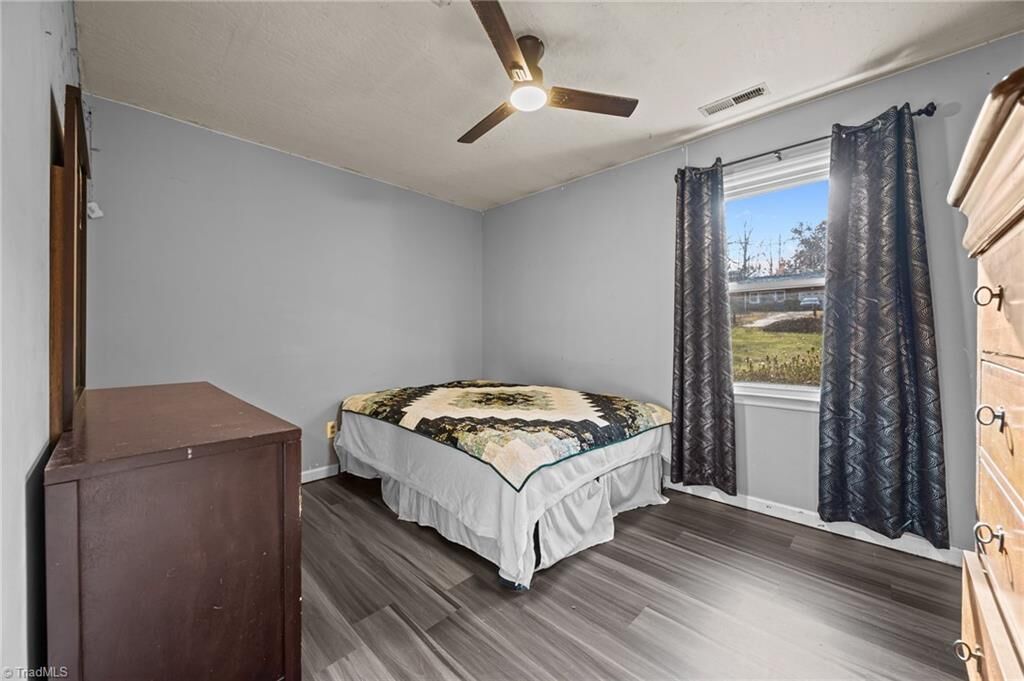 Property Photo:  931 Ransom Road  NC 27106 