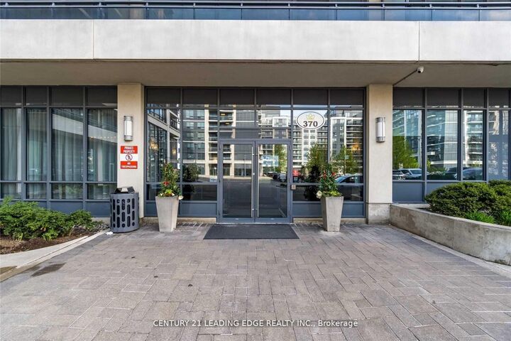 Property Photo:  370 Hwy 7 N/A Ph19  ON L4B 0C4 