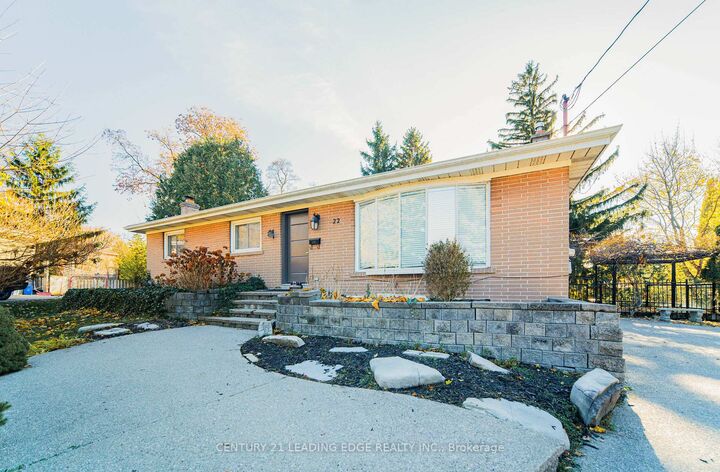 Property Photo:  22 Winlaw Place  ON L3P 2C6 