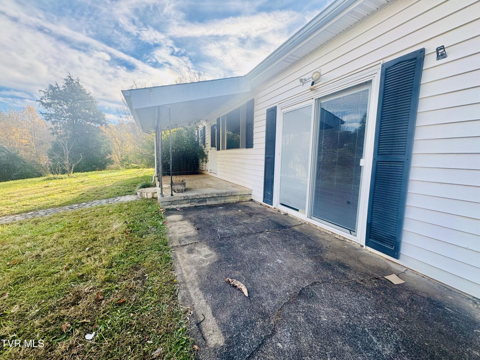 Property Photo: 550 Toll Branch Road TN 37601