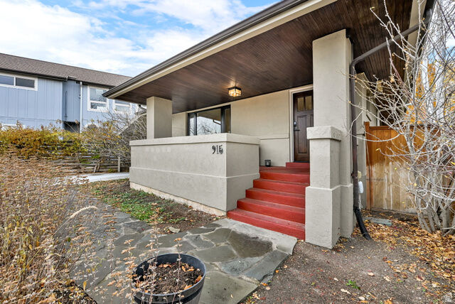 Property Photo:  915 S Park Row St  UT 84105 