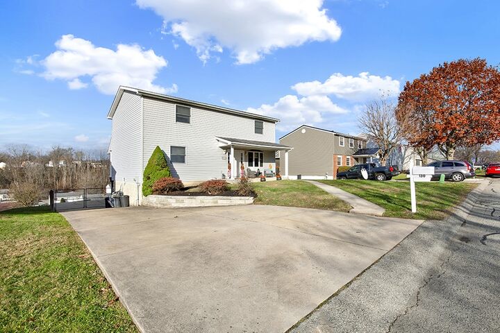 Property Photo:  130 Tippecanoe Dr  PA 15601 