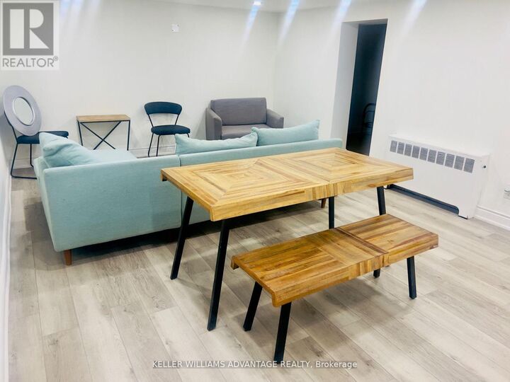 Property Photo: 580 Davenport Road 3 ON M5R 1K9