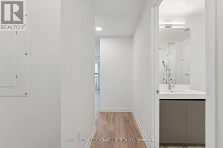 Property Photo: 20 All Nations Drive 517 ON L7A 0H8