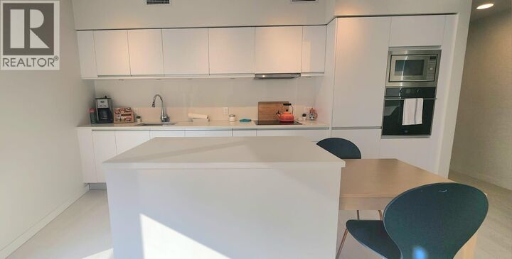 Property Photo:  180 East 2nd Avenue  BC V5T 0K4 