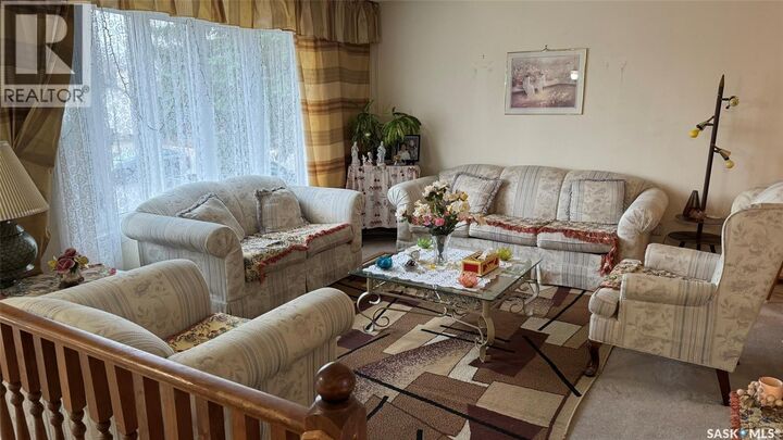 Photo de la propriété:  1534 Fleet Street  SK S4N 5S1 