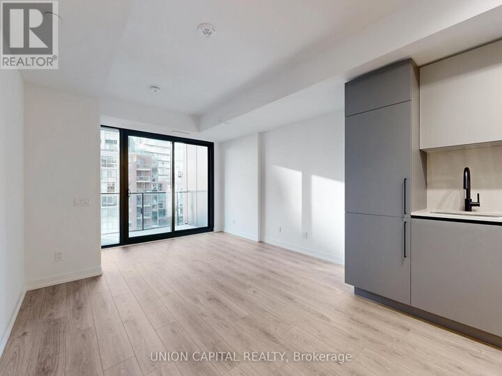 Property Photo:  35 Parliament Street 505  ON M5A 2Y2 