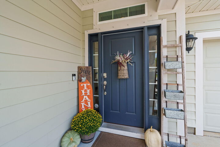 Property Photo: 105 Johnson Bayou Drive FL 32407