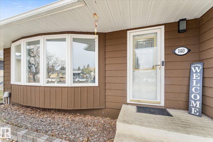 Property Photo:  140 Brookwood Drive  AB T7X 1G6 