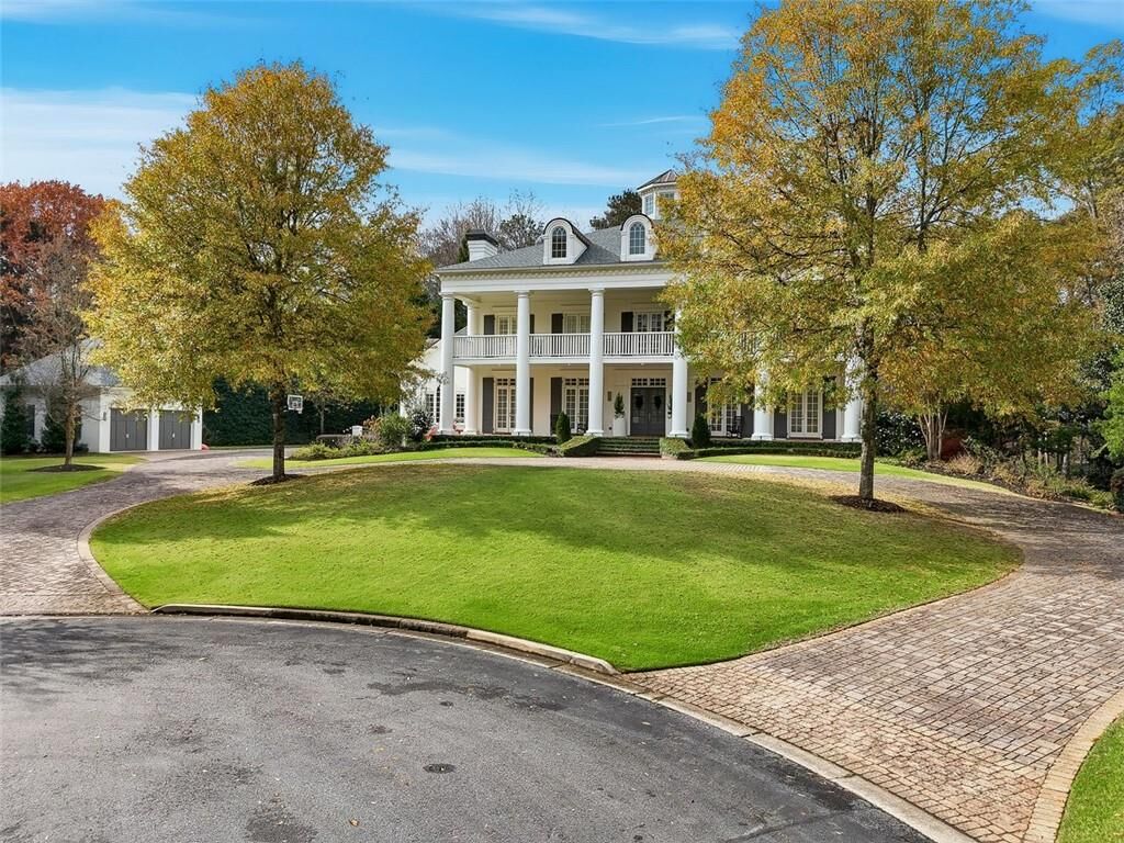 Property Photo: 335 Marshy Pointe GA 30097