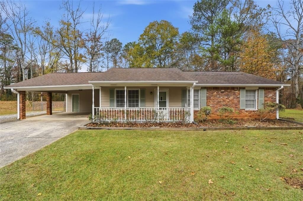 Property Photo:  4079 Anneewakee Road  GA 30135 