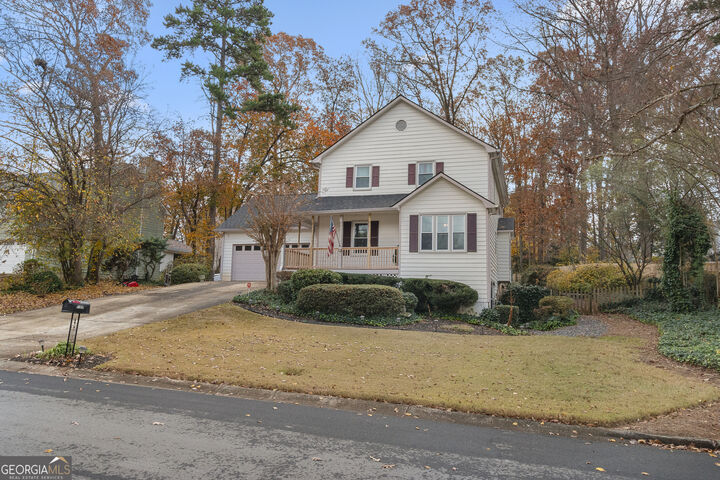 Property Photo:  2160 Deer Oaks Trail  GA 30044 