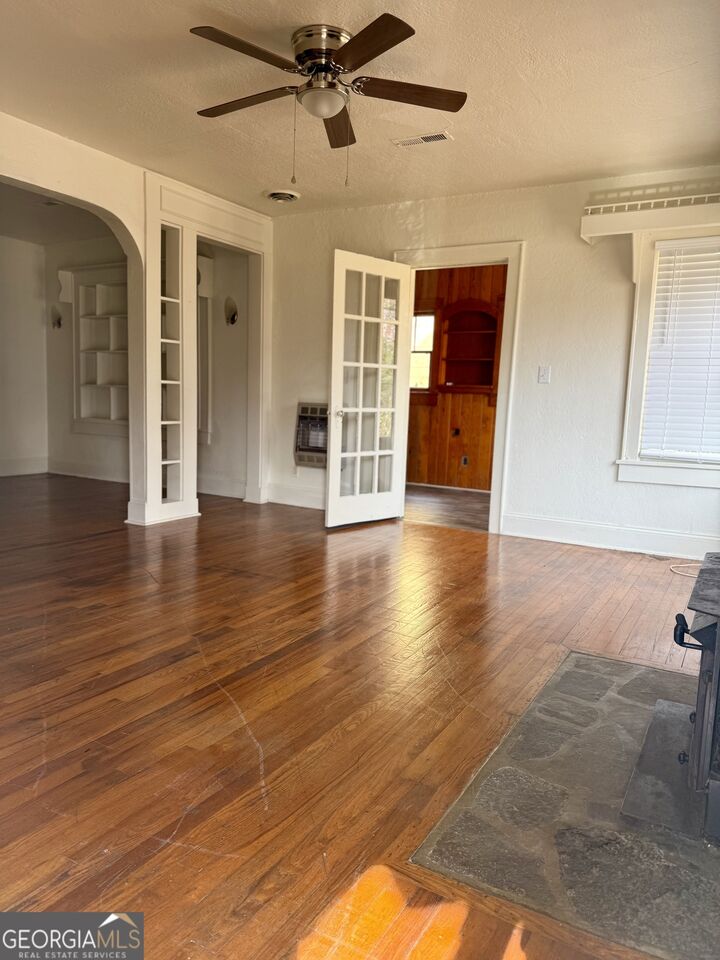 Property Photo: 204 Cherry Street SW GA 30165