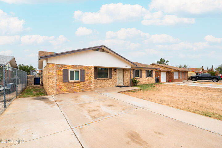 Property Photo:  10820 Aquamarine Street  TX 79924 