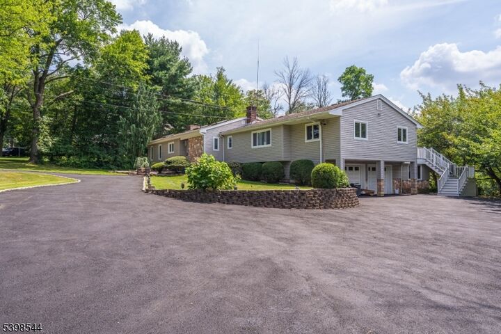 Property Photo: 220 Horseshoe Rd NJ 07922