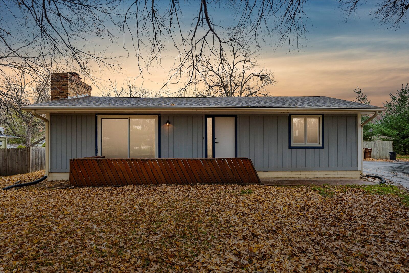 Property Photo: 5327 NW 72nd Street IA 50322