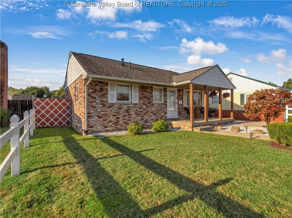 Property Photo:  2231 Washington Avenue  WV 25177 