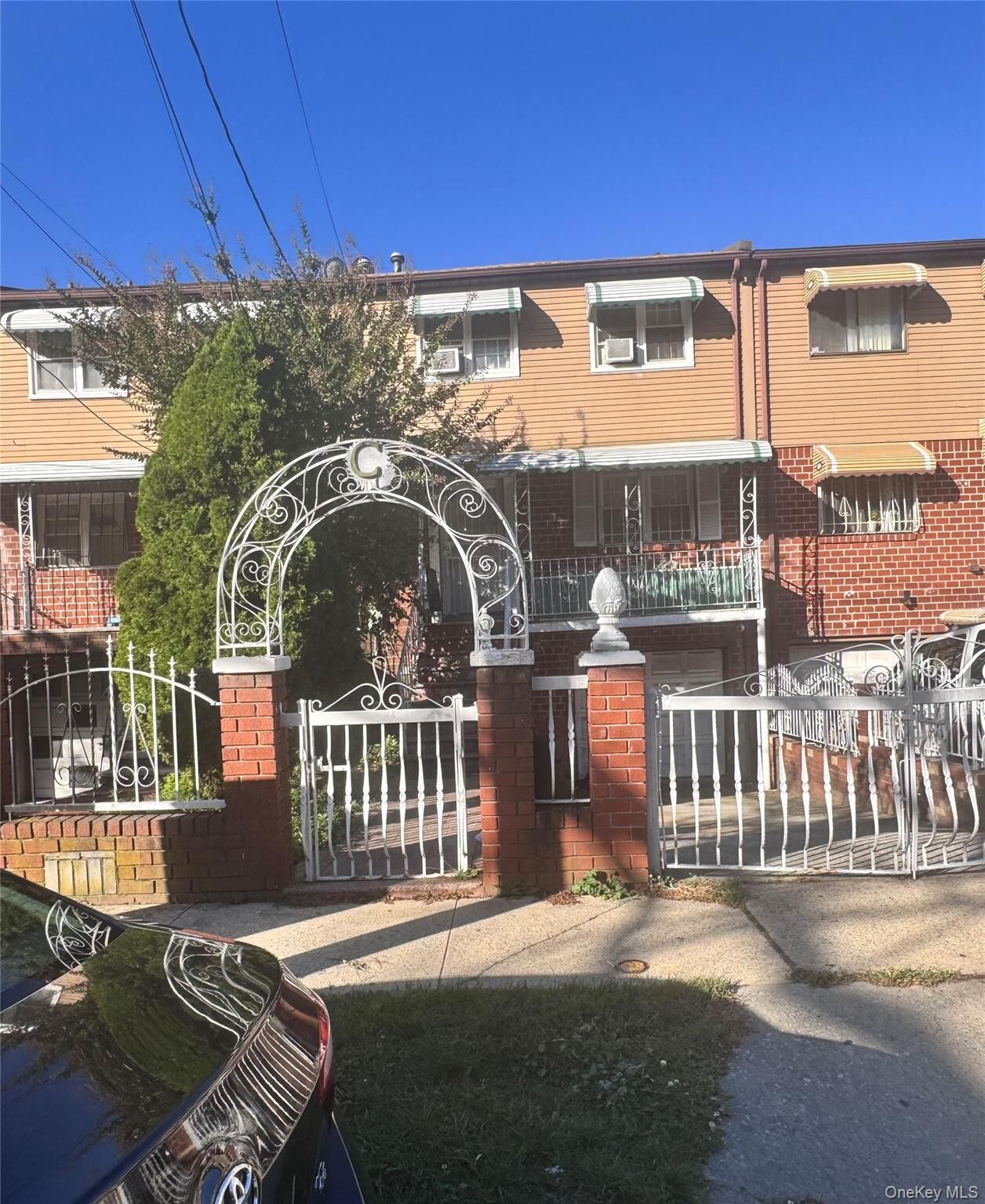 Property Photo:  598 Shepherd Avenue  NY 11208 