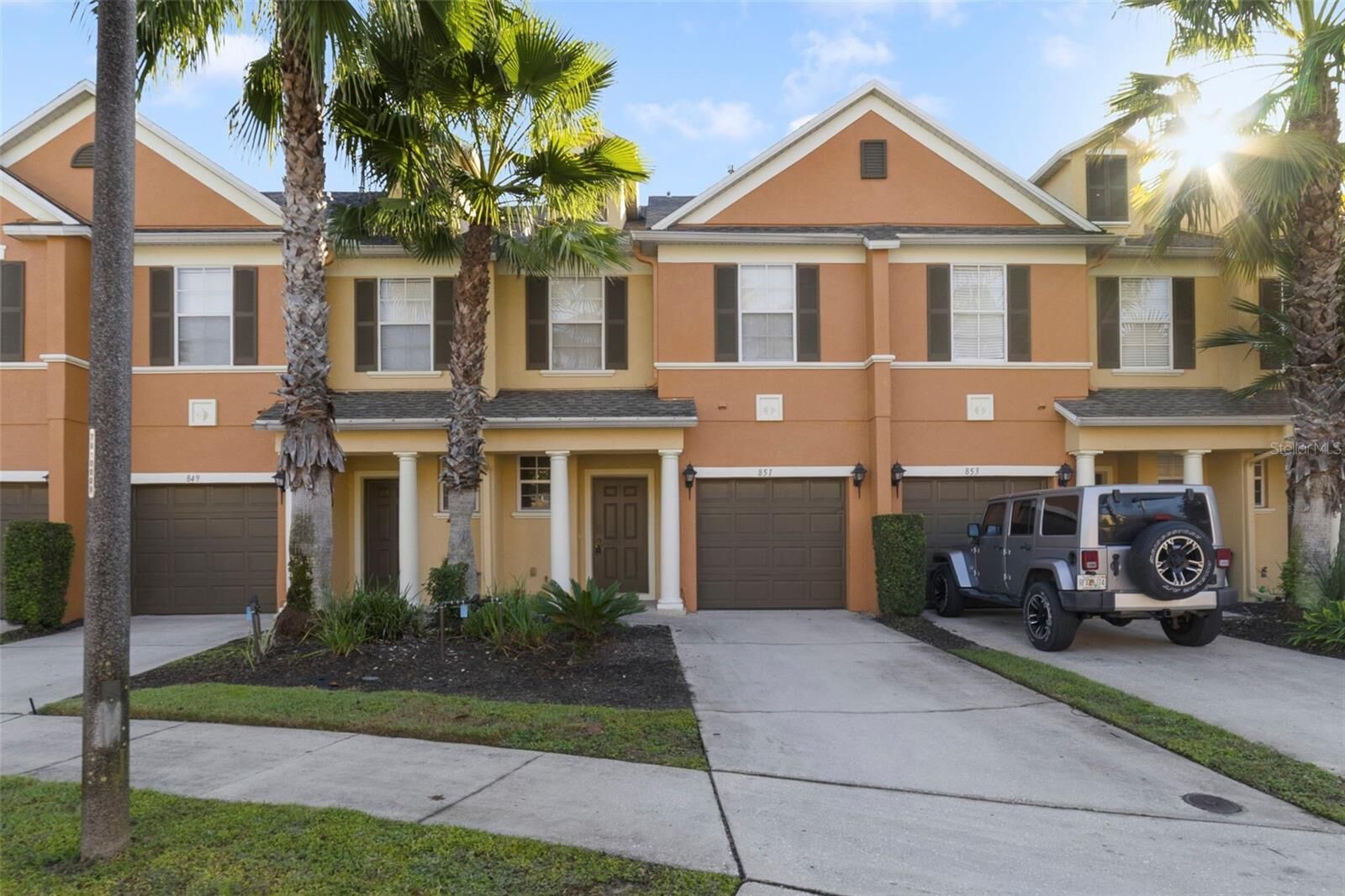 Property Photo:  851 Assembly Court  FL 34747 