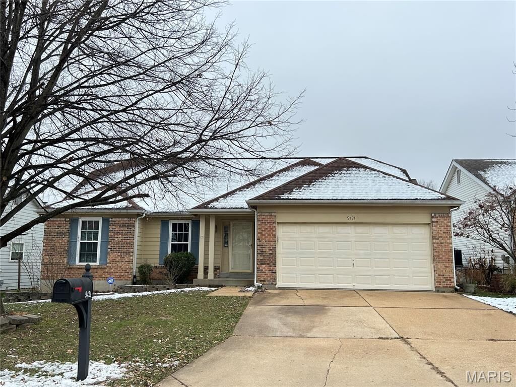 Property Photo:  9424 Southtowne Farms Drive  MO 63123 