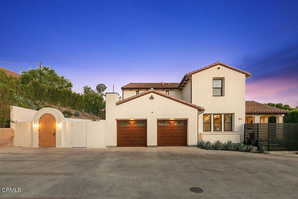 Property Photo:  2417 E Hillcrest Drive  CA 91362 