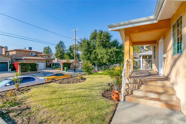 Property Photo:  11020 Scoville Avenue  CA 91040 