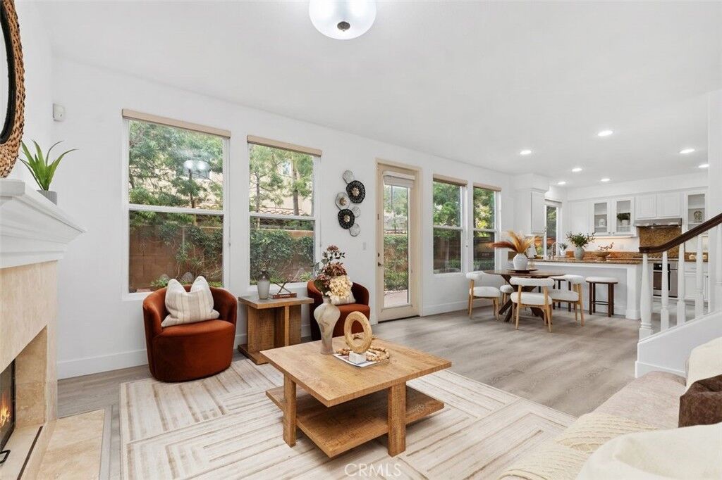 Property Photo: 31 Dinuba CA 92602