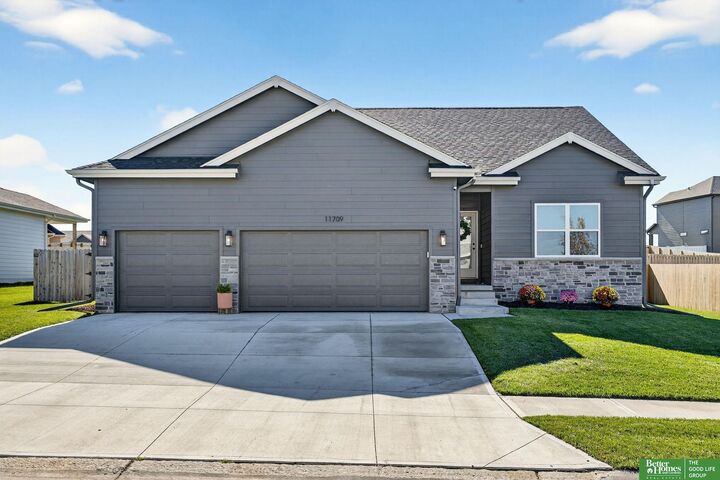 Property Photo:  11709 Port Royal Drive  NE 68046 