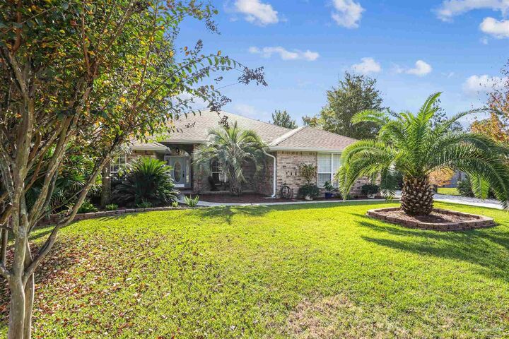 Property Photo:  9619 Westin Ct  FL 32507 