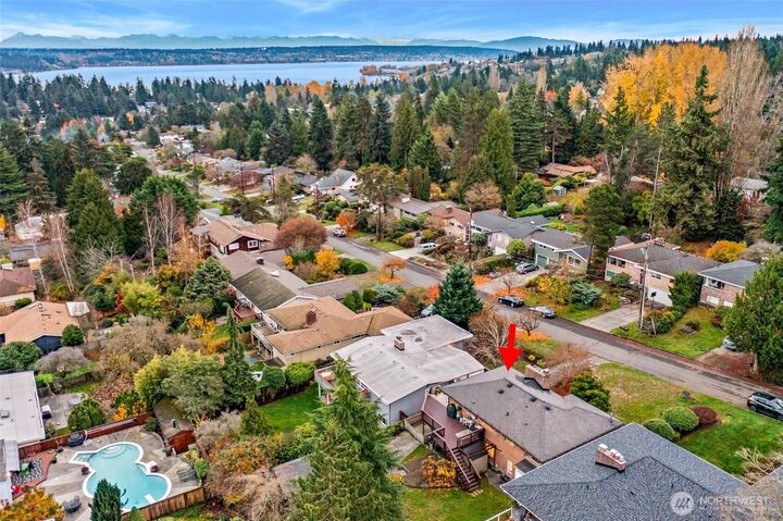 Property Photo: 3508 NE 98th Street WA 98115