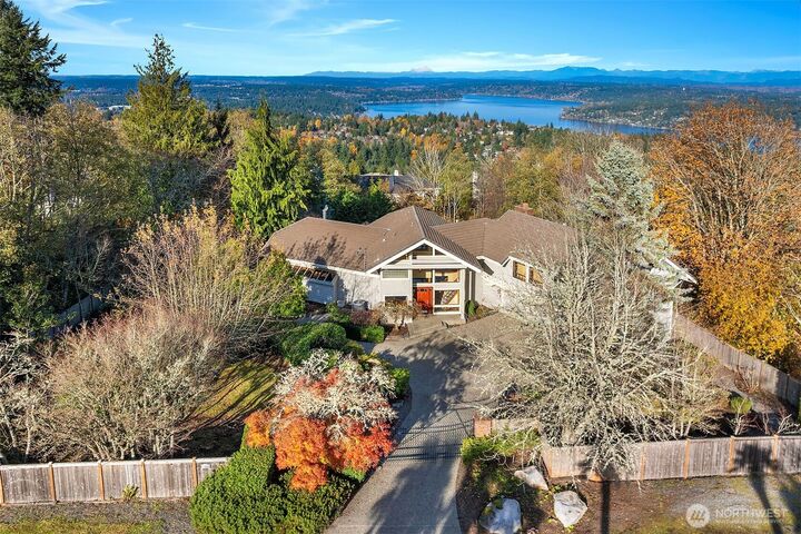 17008 SE 59th Street  Bellevue WA 98006 photo