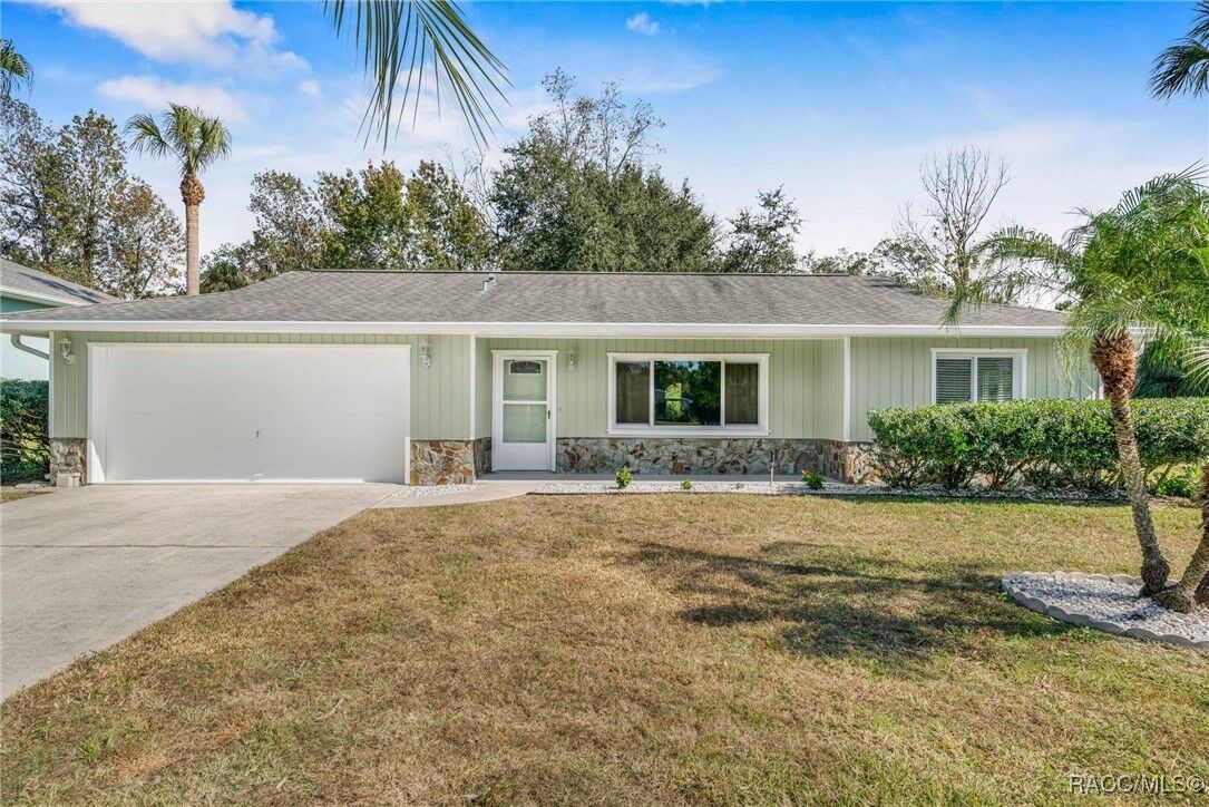 Property Photo:  11561 W Waterway Drive  FL 34448 