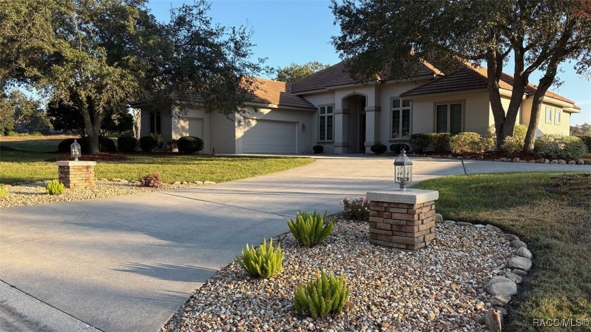 Property Photo:  2618 N Carnoustie Loop  FL 34461 