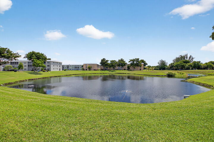 Property Photo: 9880 Marina Boulevard 1522 FL 33428