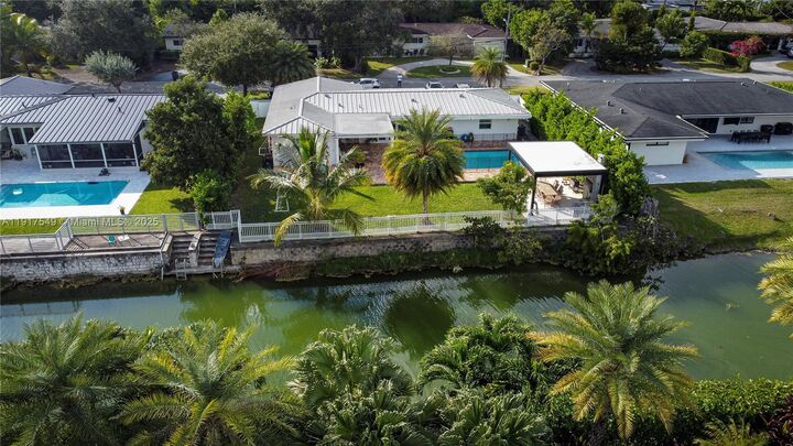 Property Photo:  5955 SW 64th Ave  FL 33143 