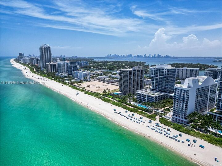 Property Photo:  6799 Collins Ave 1602  FL 33141 